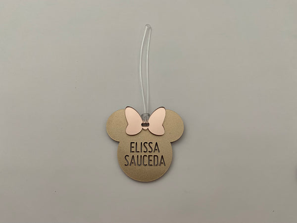Tag Minnie con letras perforadas